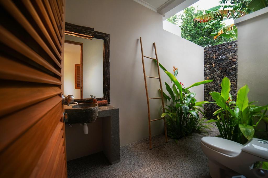Ibludan Hotel Senggigi Zewnętrze zdjęcie